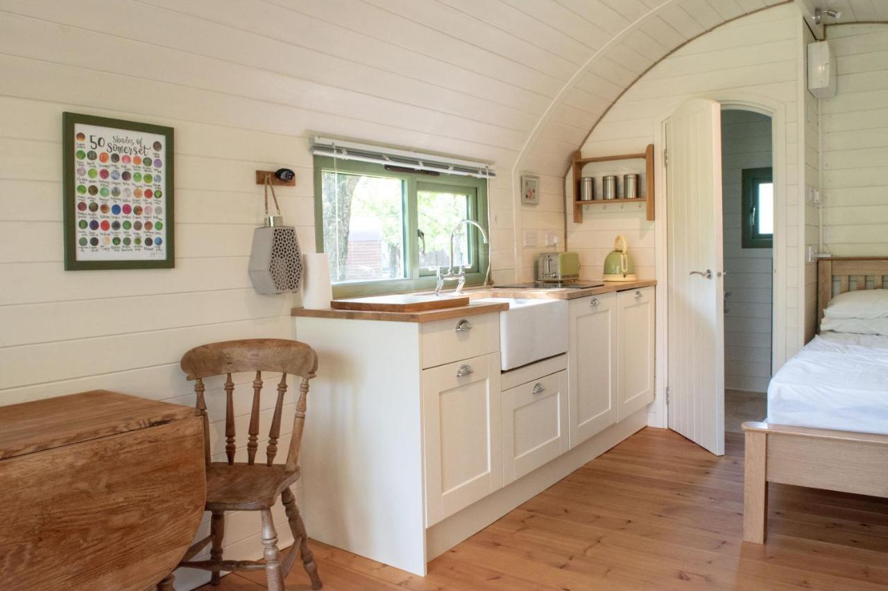 Orchard Farm Luxury Glamping And Campsite 글라스턴버리 외부 사진