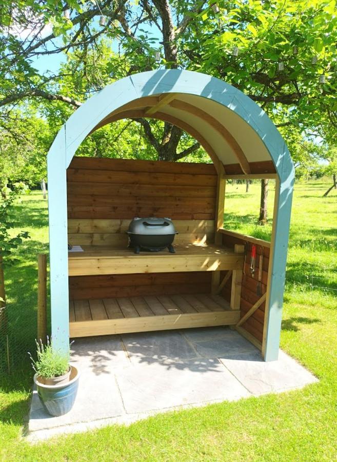Orchard Farm Luxury Glamping And Campsite 글라스턴버리 외부 사진