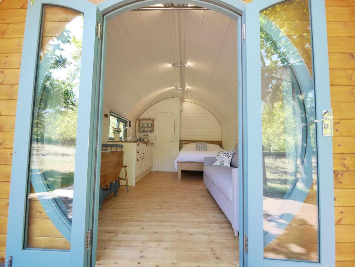 Orchard Farm Luxury Glamping And Campsite 글라스턴버리 외부 사진